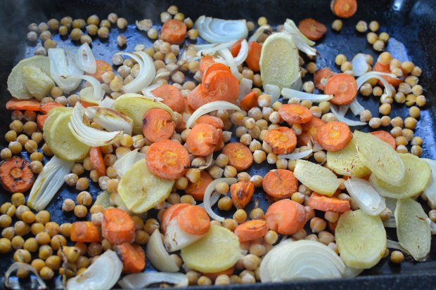 Carrot, chickpeas and ginger soup._