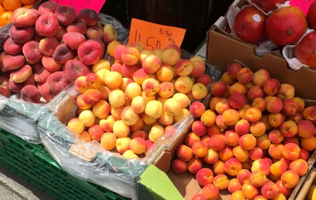 Portobello Road Wednesday 10