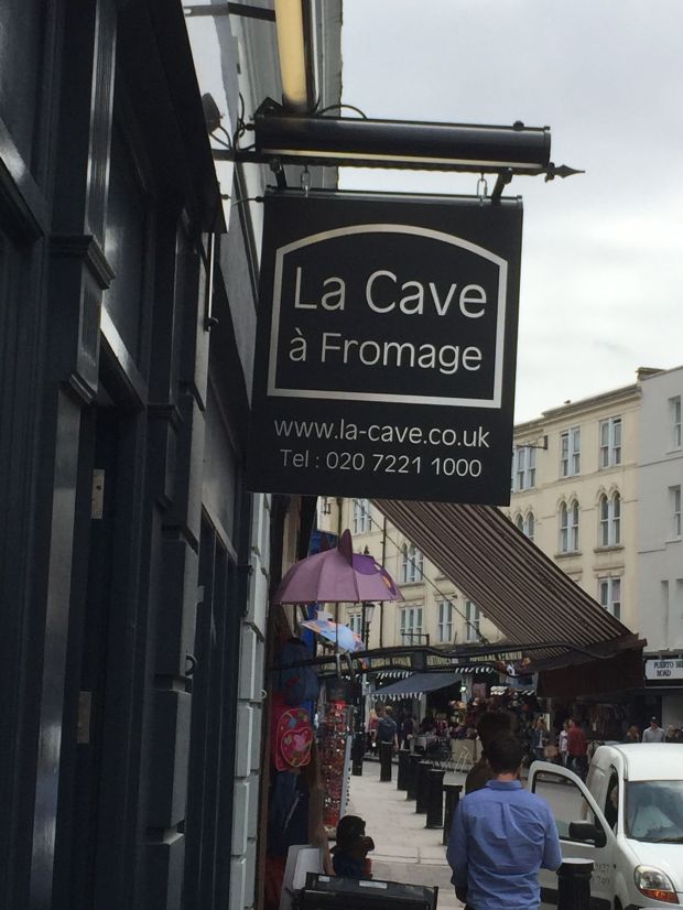 Portobello Road Wednesday 18