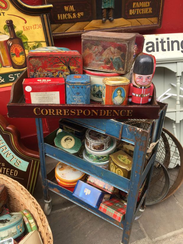 Portobello Road Wednesday 30