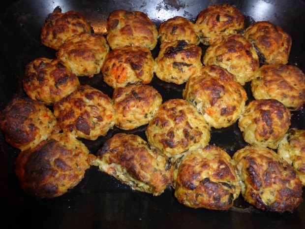 Chicken and Babycham. 4